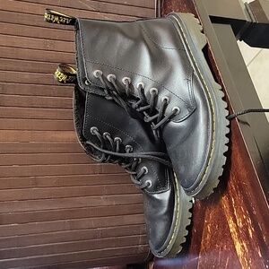 Dr.Martens 1460 Smooth leather Lace up